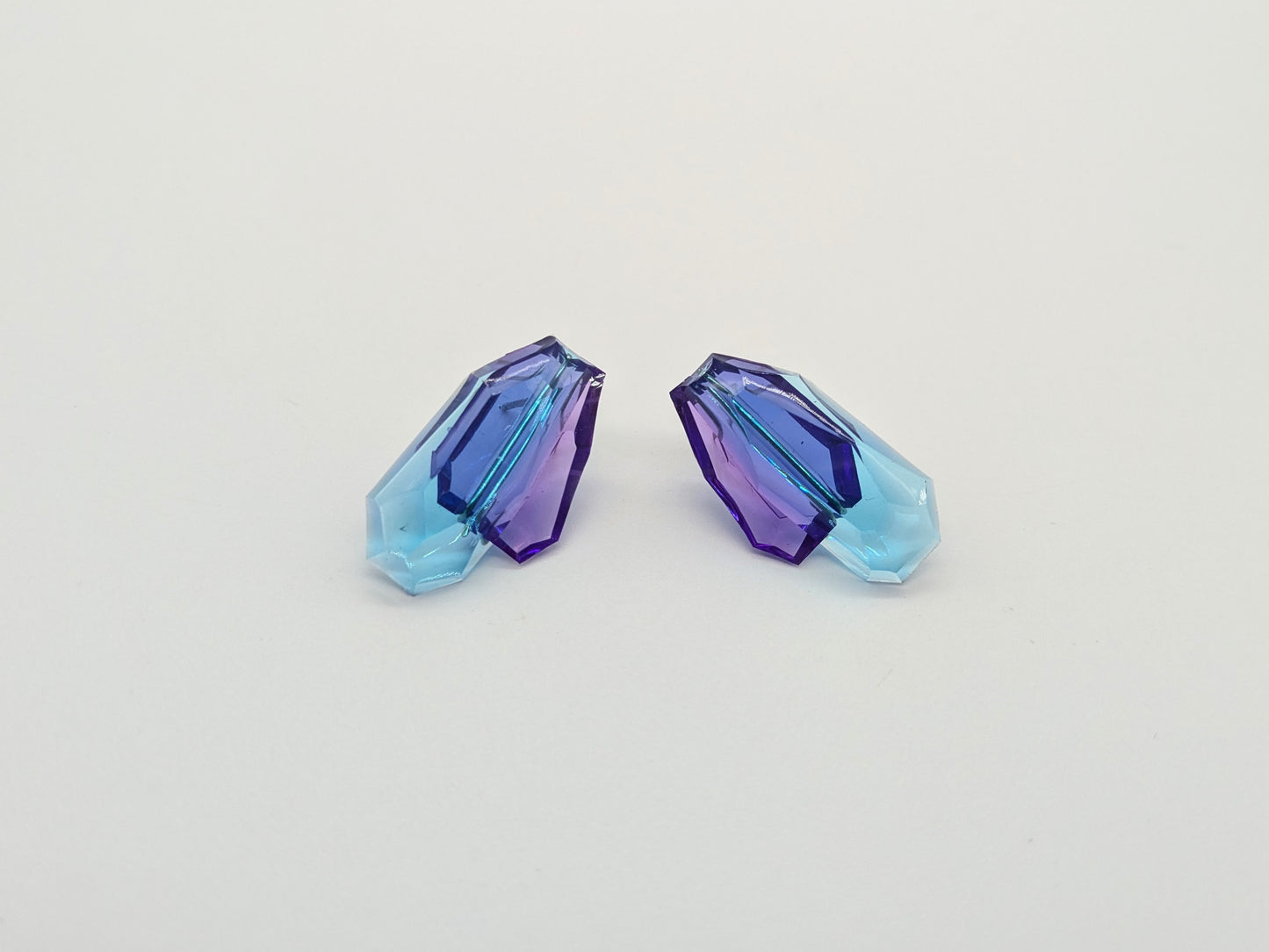 Hydrangea Studs