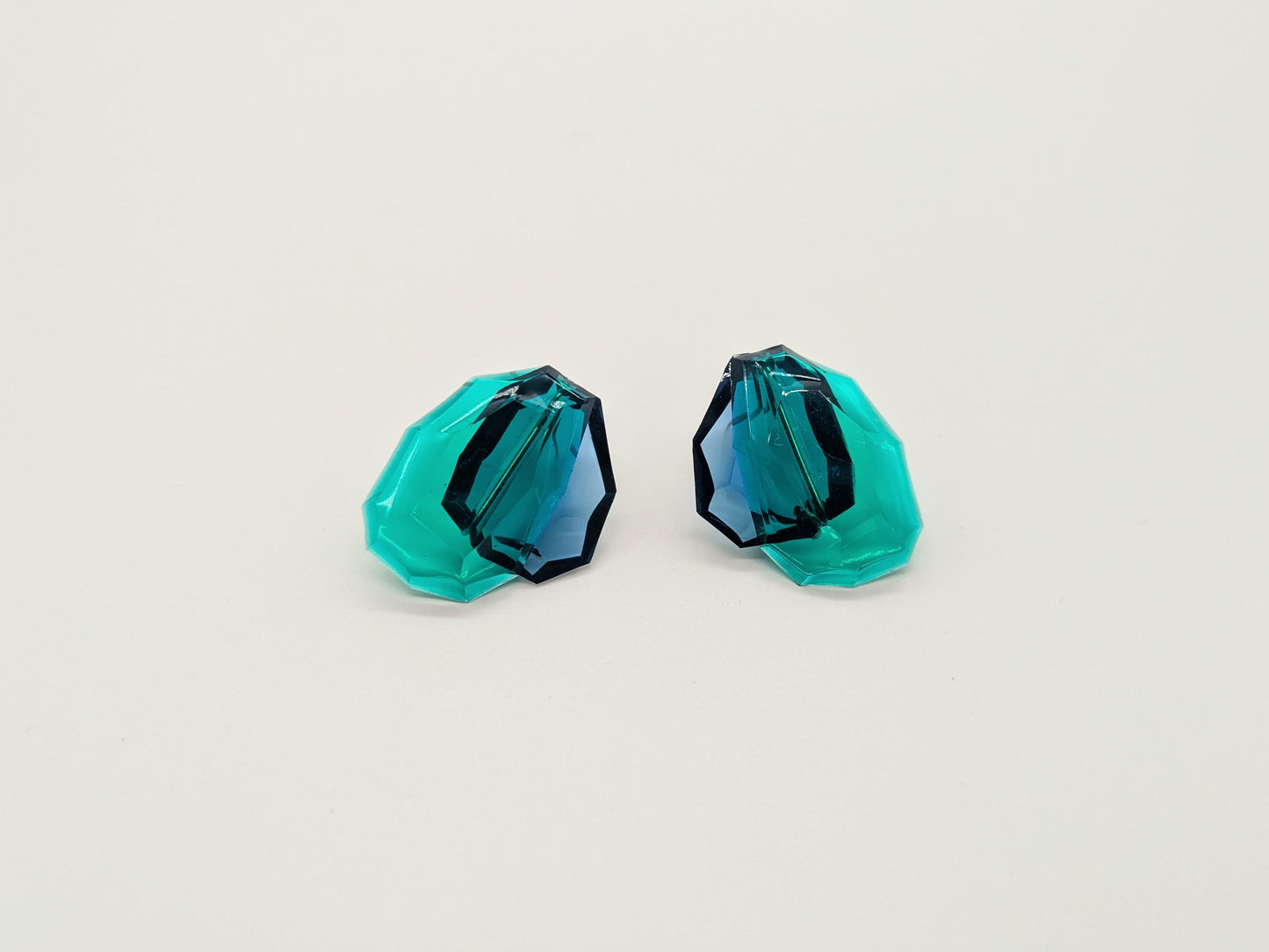 Hydrangea Studs