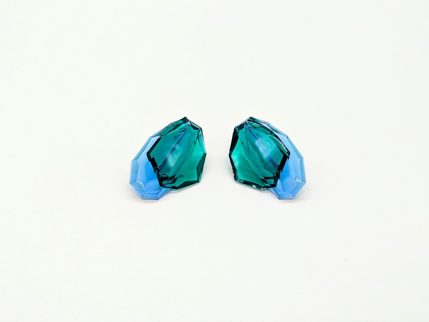 Hydrangea Studs