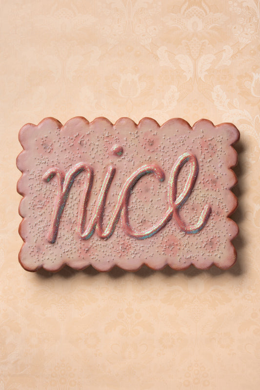 NICE biscuit, Violet Cooper,
