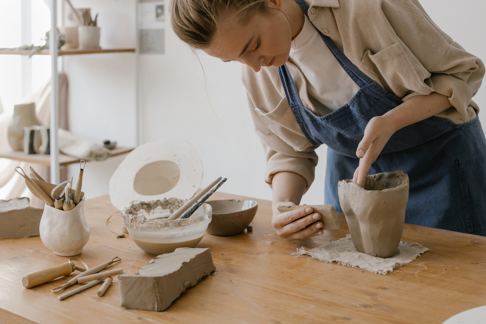 Come and Try Ceramics Hand Building with Lesa Farrant