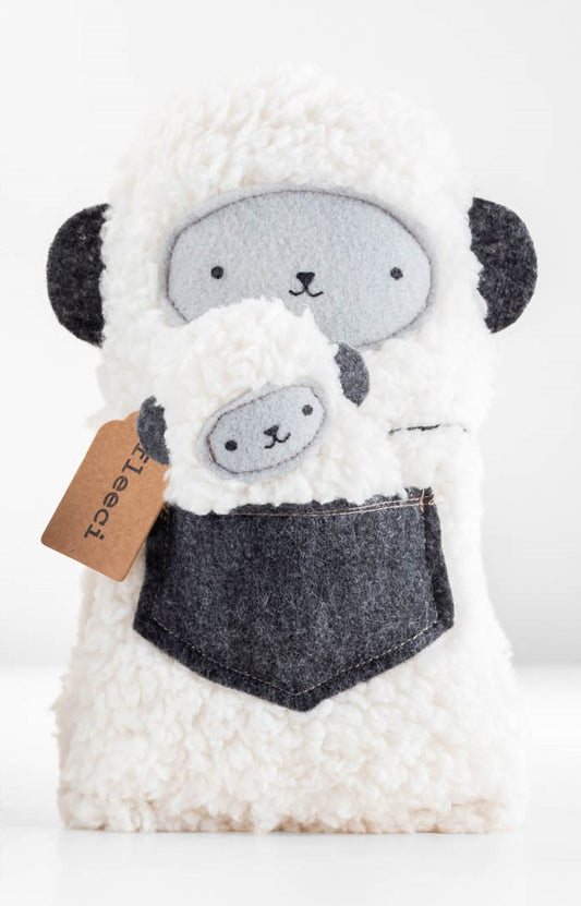 Mama & Babe - Sheep