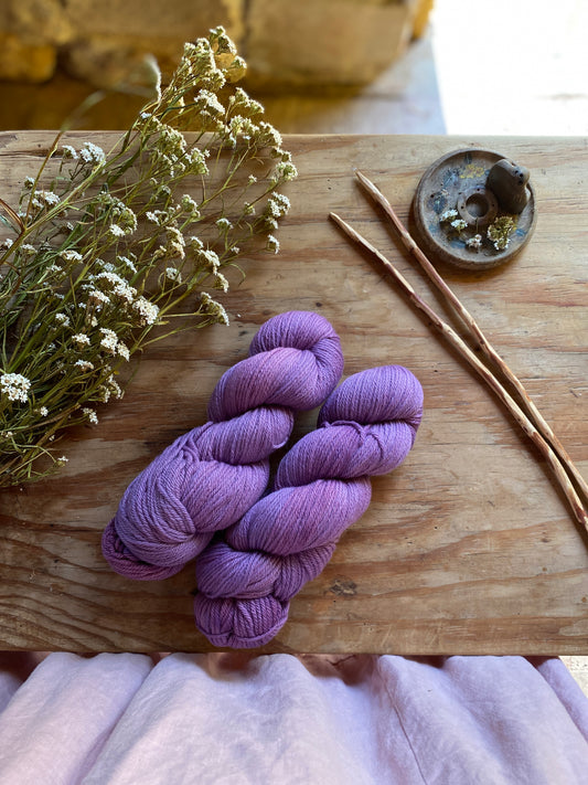 COCKATOO - Hand Dyed Yarn - 8ply