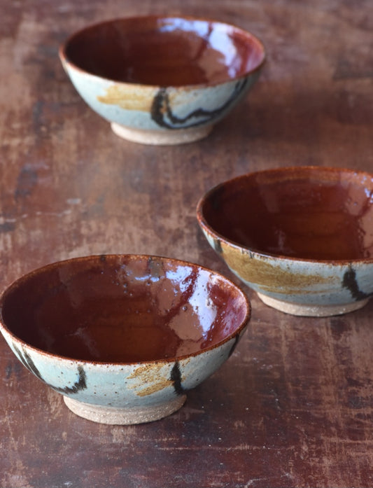 Stoneware Bowl with Ochre Brushwork