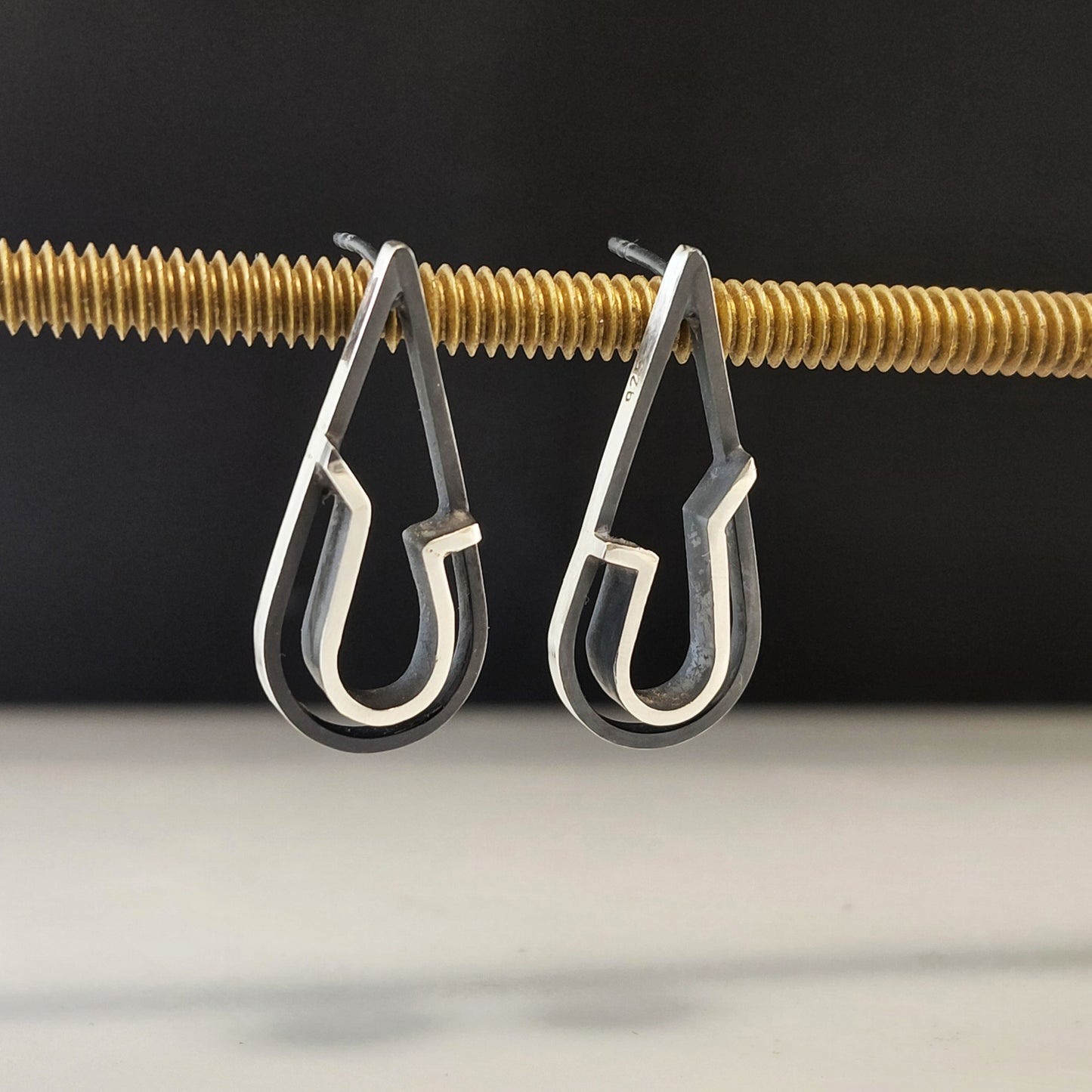 Outline Earrings - Inside-out Droplet
