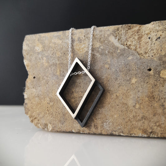Outline Necklace - Diamond (Reversible)