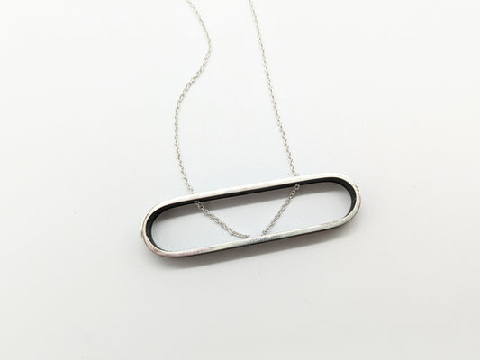 Outline Necklace - Minimalist Oval