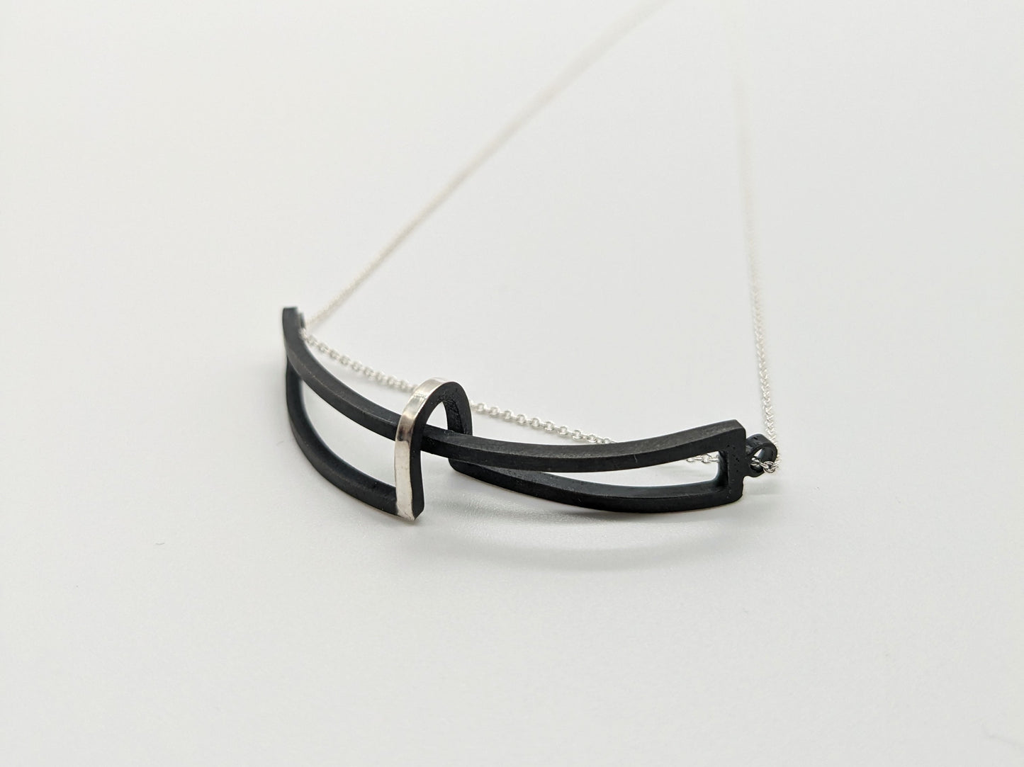 Continuum Necklace - Curved