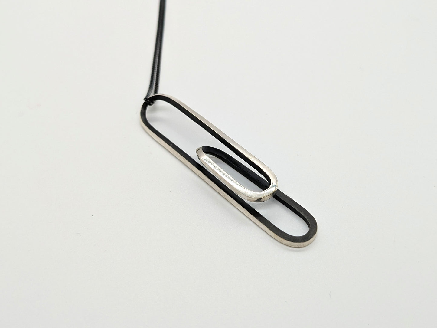 Continuum Necklace - Loop