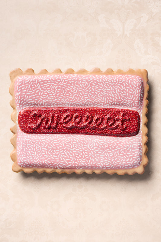 ICED VOVO biscuit, Violet Cooper