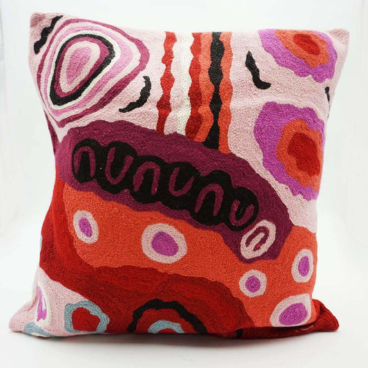 Chainstitch Cushion Cover - Andrea Mimpitja Adamson (3)
