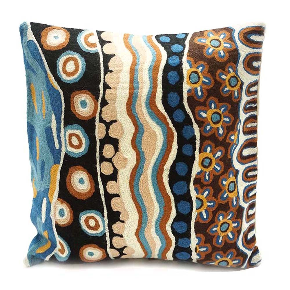 Chainstitch Cushion Cover - Bianca Gardiner-Dodd (1)