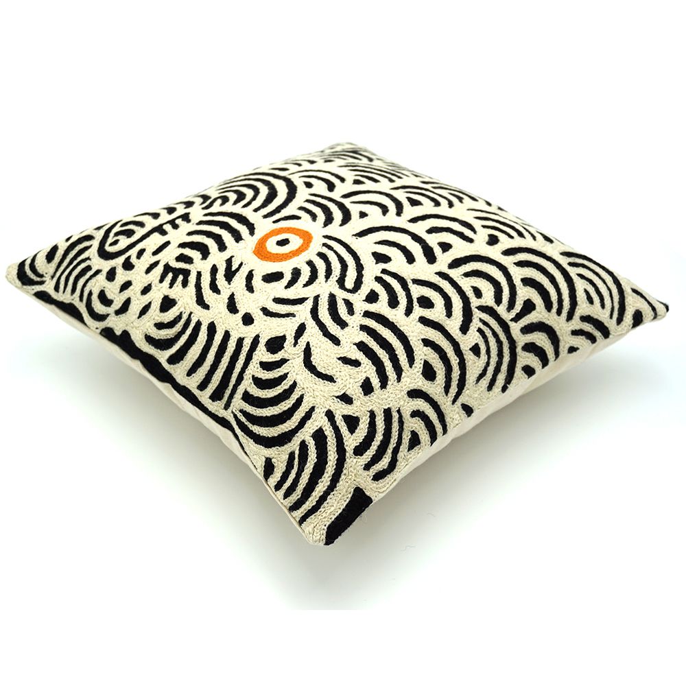 Chainstitch Cushion Cover - Nelly Patterson (1)